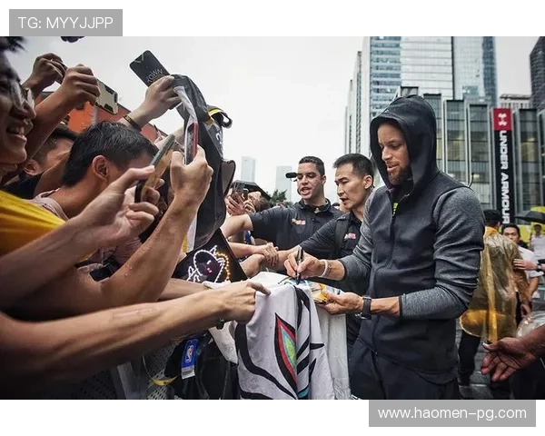 UA品牌直播盛典:全新运动科技实时体验专场 UA品牌直播盛典:全新运动科技实时体验专场